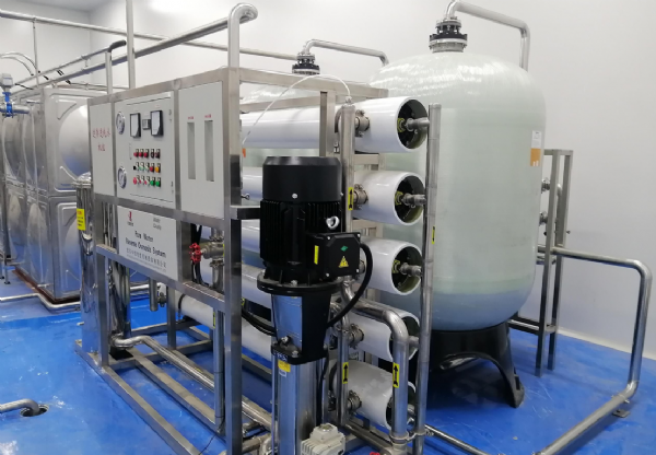 北京10T單級(jí)反滲透設(shè)備安裝調(diào)試