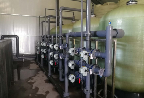 濰坊40T單級(jí)反滲透設(shè)備安裝調(diào)試完成