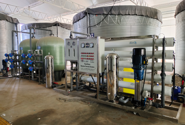 北京30T單級反滲透安裝調(diào)試完成